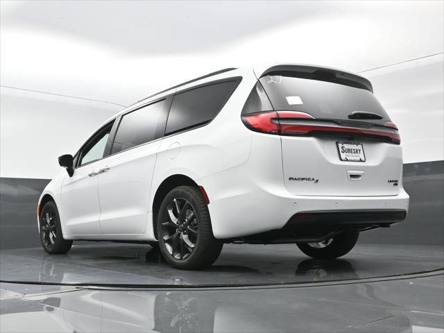 2027 Chrysler Pacifica Limited AWD
