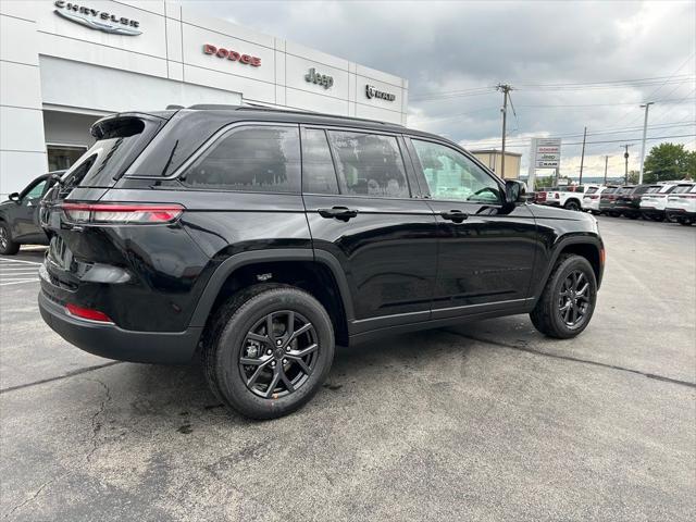 2027 Jeep Grand Cherokee Laredo Altitude 2027 Jeep Grand Cherokee Laredo Altitude