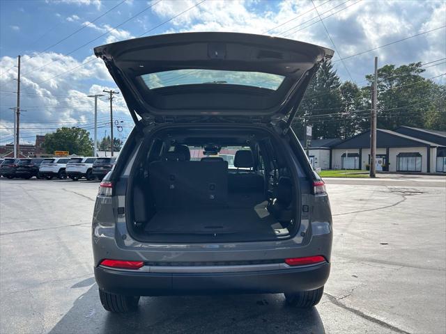 2027 Jeep Grand Cherokee GRAND CHEROKEE LAREDO ALTITUDE 4X4 2027 Jeep Grand Cherokee GRAND CHEROKEE LAREDO ALTITUDE 4X4