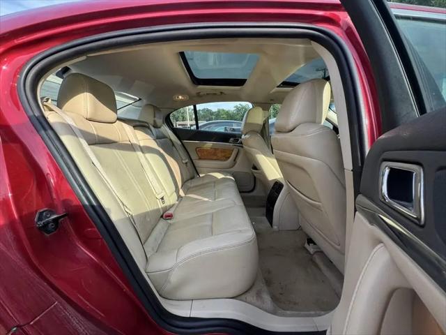 2012 Lincoln MKS Base for sale in Madison Heights, MI