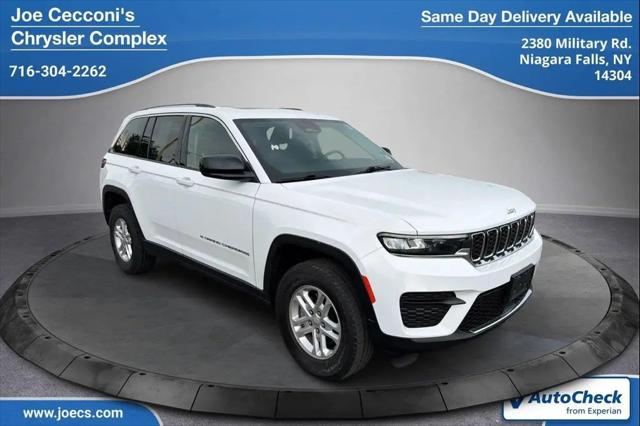 2023 Jeep Grand Cherokee Laredo 4x4 for sale in Niagara Falls, NY