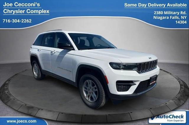 2023 Jeep Grand Cherokee Laredo 4x4 for sale in Niagara Falls, NY
