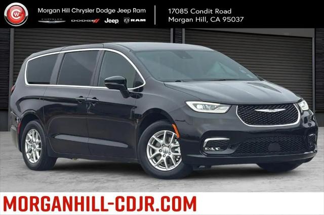 2025 Chrysler Pacifica Select for sale in Morgan Hill, CA