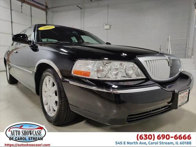 2008 Lincoln Town Car Signature Limited for sale in Carol Stream, IL