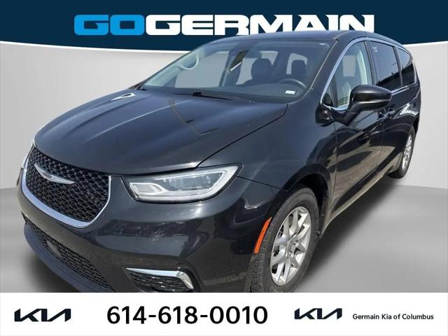 2023 Chrysler Pacifica Touring L for sale in Columbus, OH