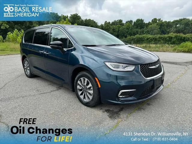 2024 Chrysler Pacifica Hybrid Select for sale in Williamsville, NY