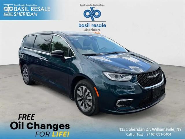 2024 Chrysler Pacifica Hybrid Select for sale in Williamsville, NY