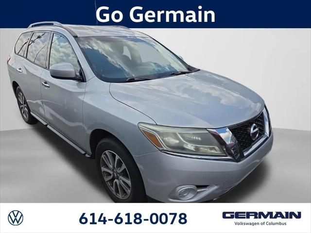 2013 Nissan Pathfinder SV for sale in Columbus, OH