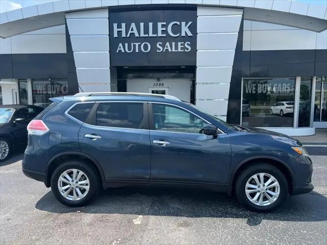 2016 Nissan Rogue SV for sale in Bowling Green, OH
