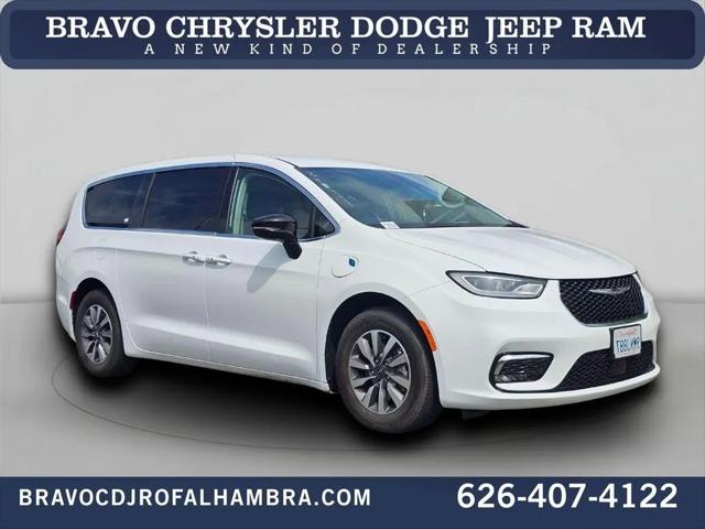 2024 Chrysler Pacifica Hybrid Select for sale in Alhambra, CA