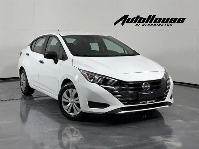 2023 Nissan Versa 1.6 S Xtronic CVT for sale in Bloomington, IL