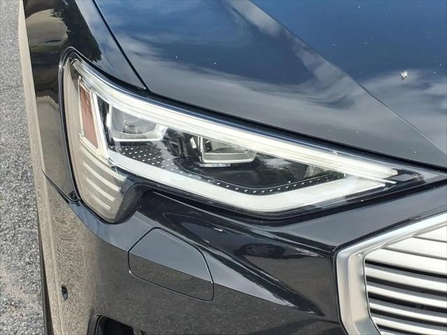 2019 Audi e-tron Premium Plus