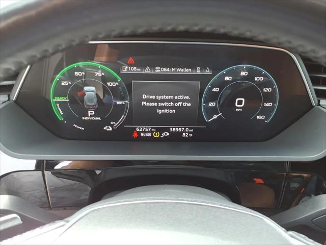 2019 Audi e-tron Premium Plus