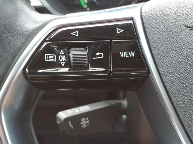 2019 Audi e-tron Premium Plus