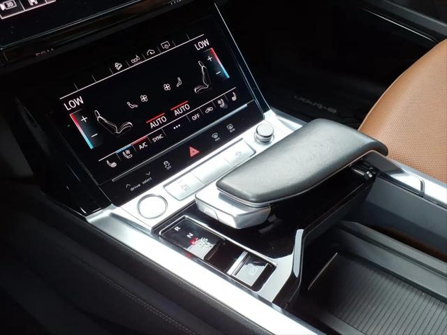 2019 Audi e-tron Premium Plus