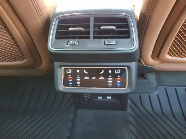 2019 Audi e-tron Premium Plus