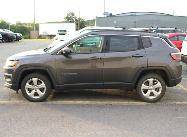 2018 Jeep Compass Latitude 4x4 2018 Jeep Compass Latitude 4x4