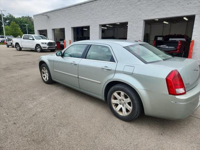 2006 Chrysler 300 Touring 2006 Chrysler 300 Touring