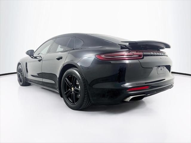 2017 Porsche Panamera RWD