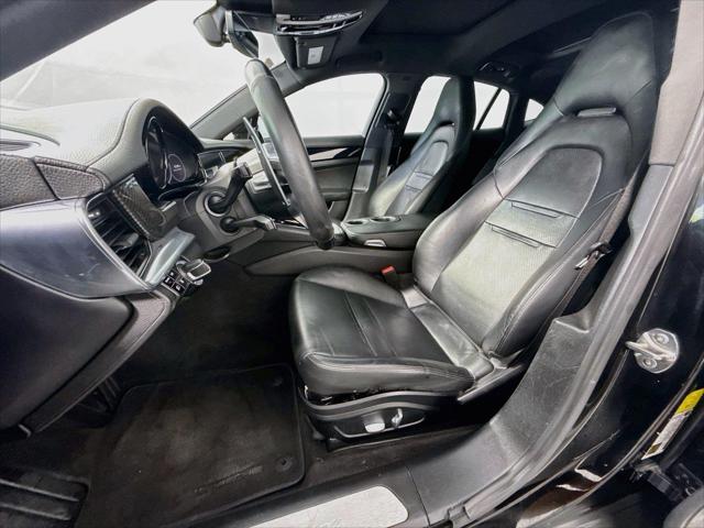 2017 Porsche Panamera RWD