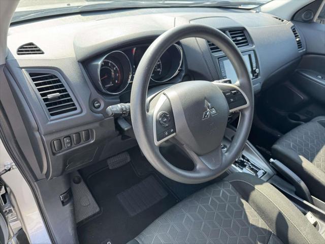2025 Mitsubishi Outlander Sport 2.0 ES AWC