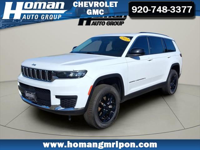 2022 Jeep Grand Cherokee L Laredo 4x4 for sale in Ripon, WI