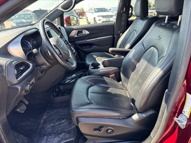 2021 Chrysler Pacifica Hybrid Touring L
