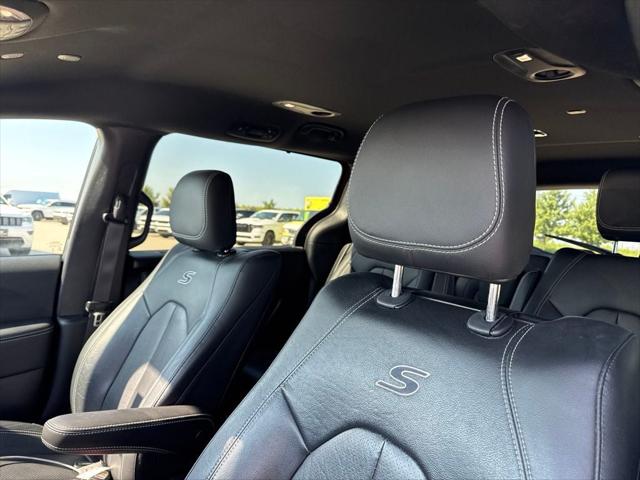 2021 Chrysler Pacifica Hybrid Touring L