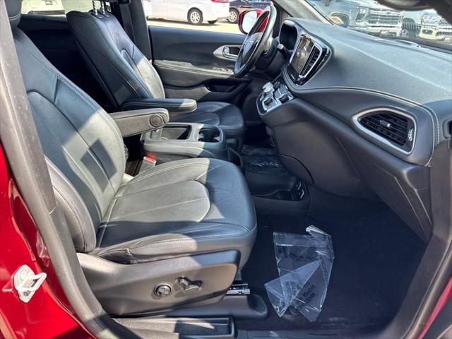 2021 Chrysler Pacifica Hybrid Touring L