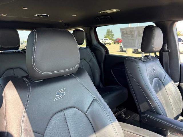 2021 Chrysler Pacifica Hybrid Touring L