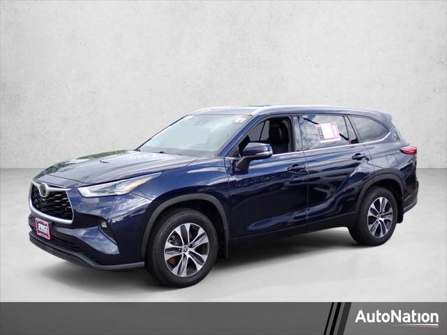 2021 Toyota Highlander XLE for sale in Centennial, CO