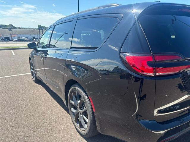 2025 Chrysler Pacifica Limited 2025 Chrysler Pacifica Limited