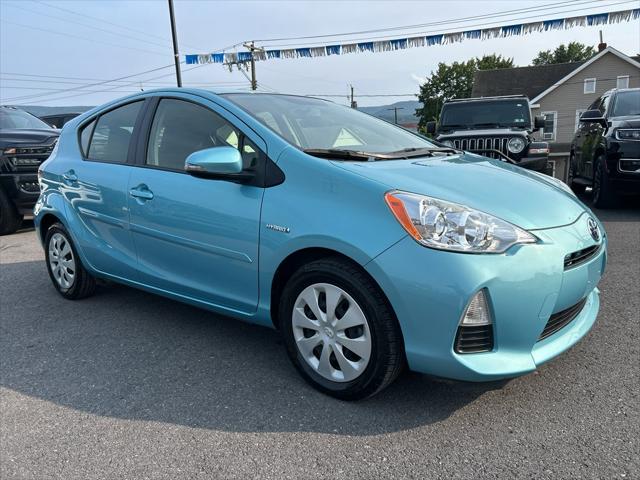 2014 Toyota Prius c Three