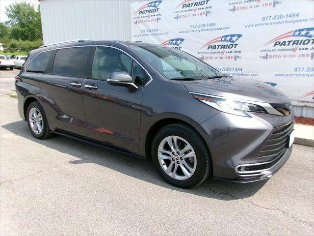 2025 Toyota Sienna Limited