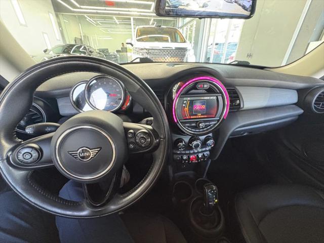 2021 MINI Hardtop Cooper