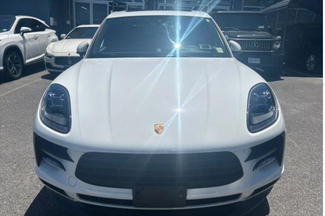 2021 Porsche Macan Base