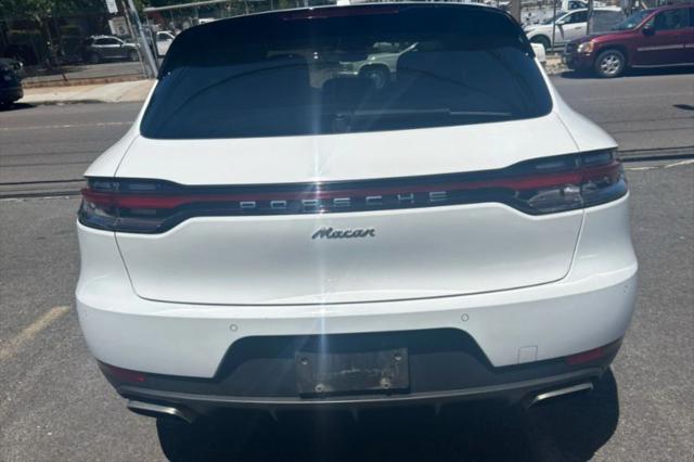 2021 Porsche Macan Base
