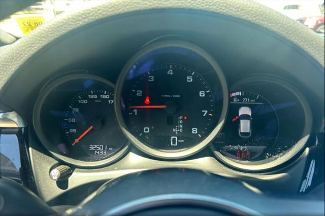 2021 Porsche Macan Base
