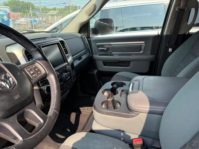 2018 Ram 1500 SLT