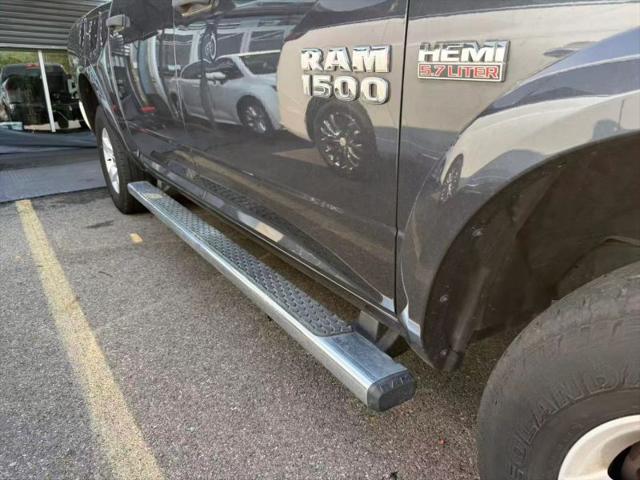 2018 Ram 1500 SLT