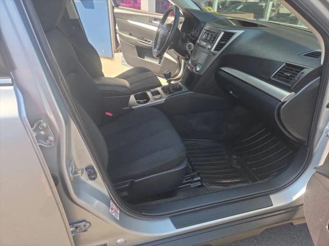 2012 Subaru Outback 2.5i Premium