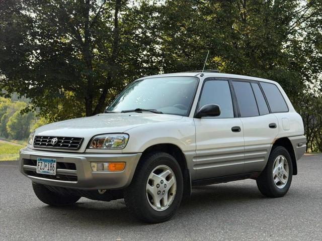 2000 Toyota RAV4 Base for sale in Loretto, MN