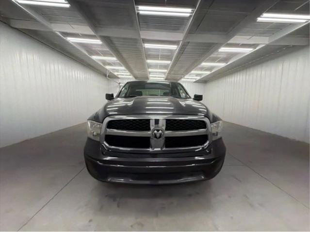 2019 Ram 1500 Classic SLT Crew Cab 4x4 57 Box
