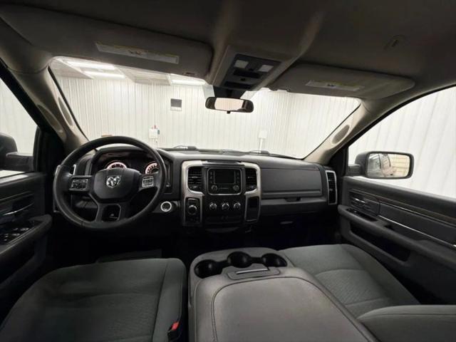 2019 Ram 1500 Classic SLT Crew Cab 4x4 57 Box