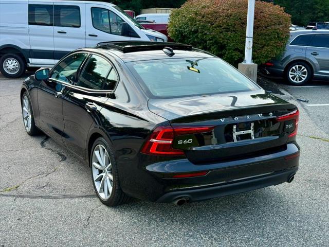 2021 Volvo S60 T6 Momentum