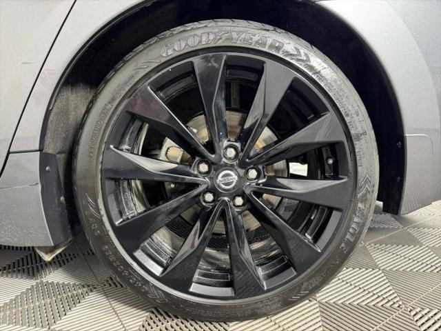 2021 Nissan Maxima SR Xtronic CVT
