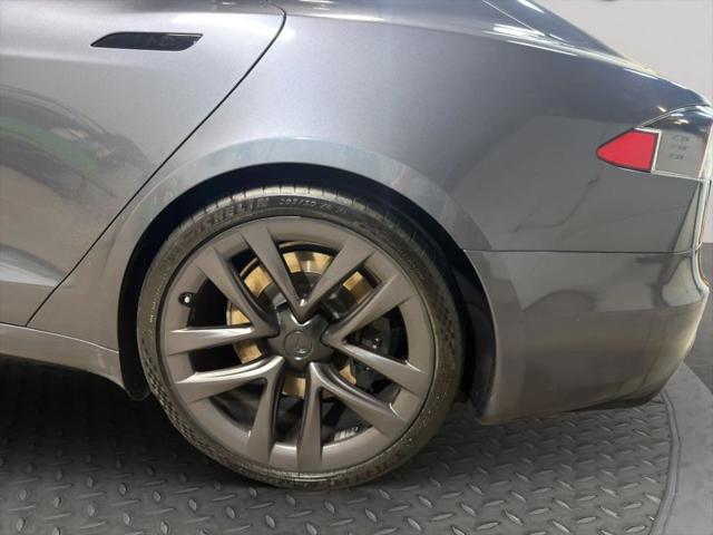2021 Tesla Model S Plaid Tri Motor All-Wheel Drive