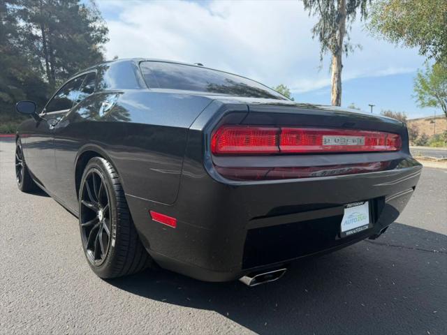 2011 Dodge Challenger Base