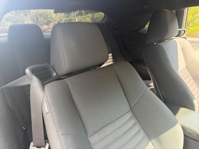 2011 Dodge Challenger Base