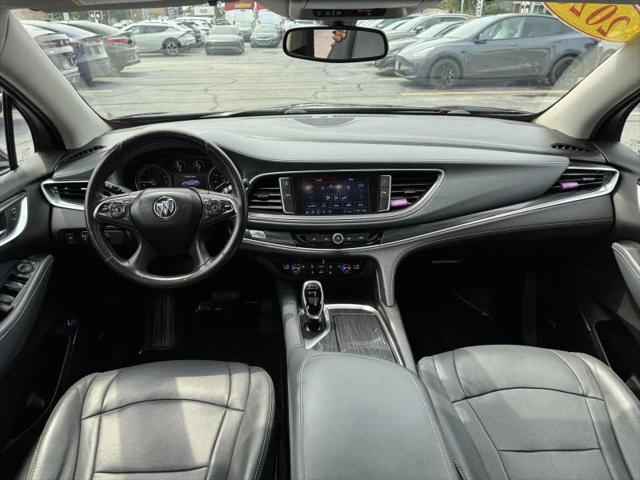 2020 Buick Enclave AWD Essence